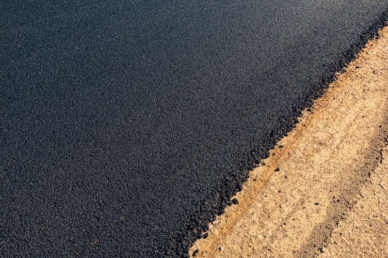 Asphalt Sealing Service