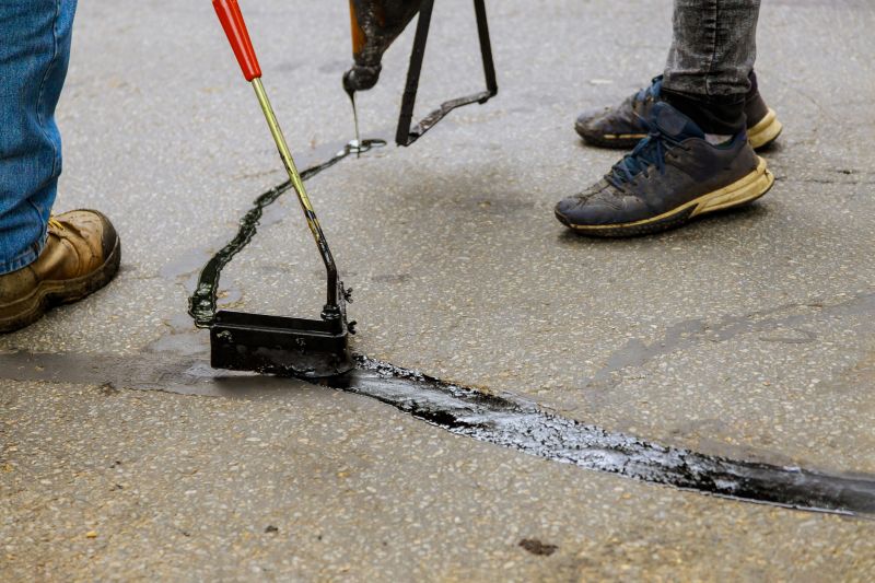Residential Driveway Sealcoating in Grand Rapids, MI